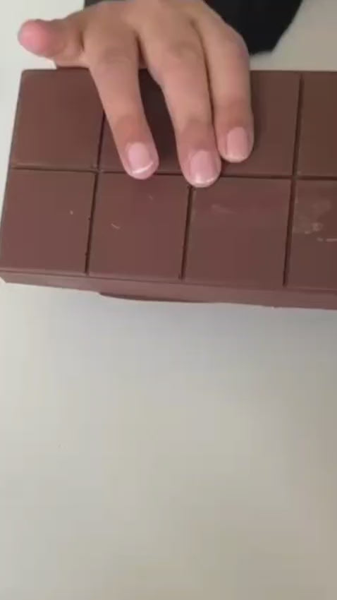 Dubai Style Pistachio Kunafi Chocolate Bar